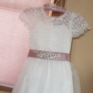 Flower girl or communication dress